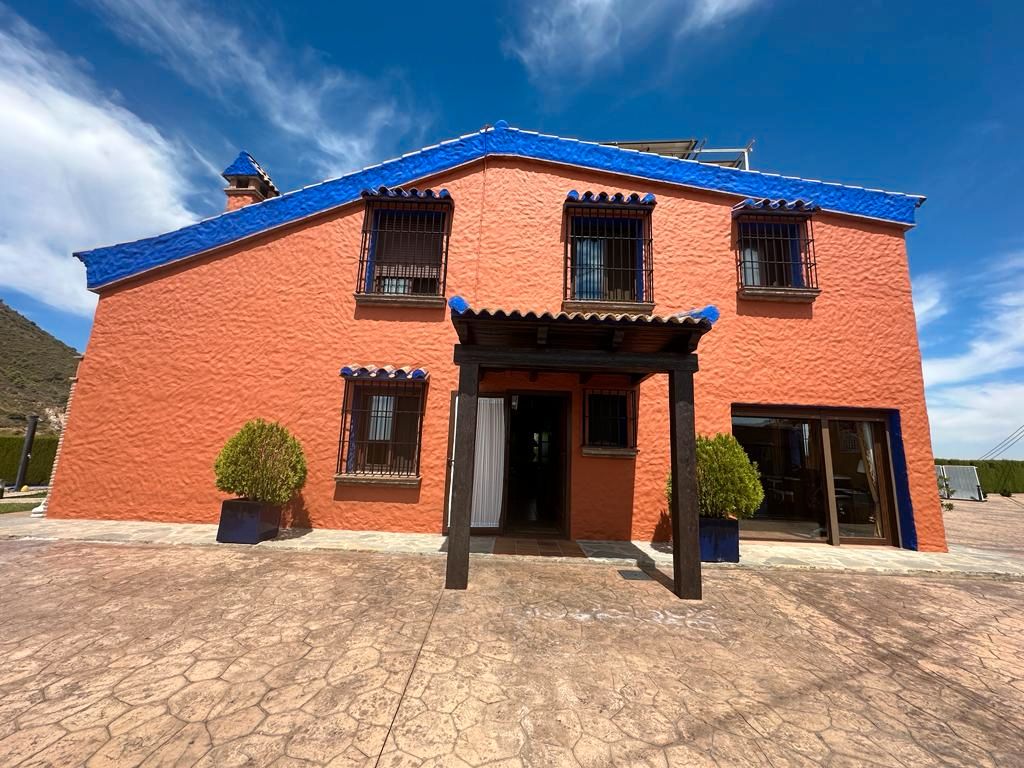 Vista exterior de Finca rústica en venda en Ojén amb Calefacció, Jardí privat i Terrassa