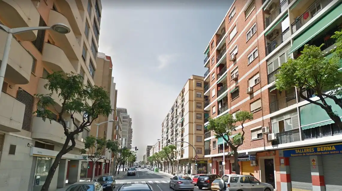 Vista exterior de Piso en venta en Mislata