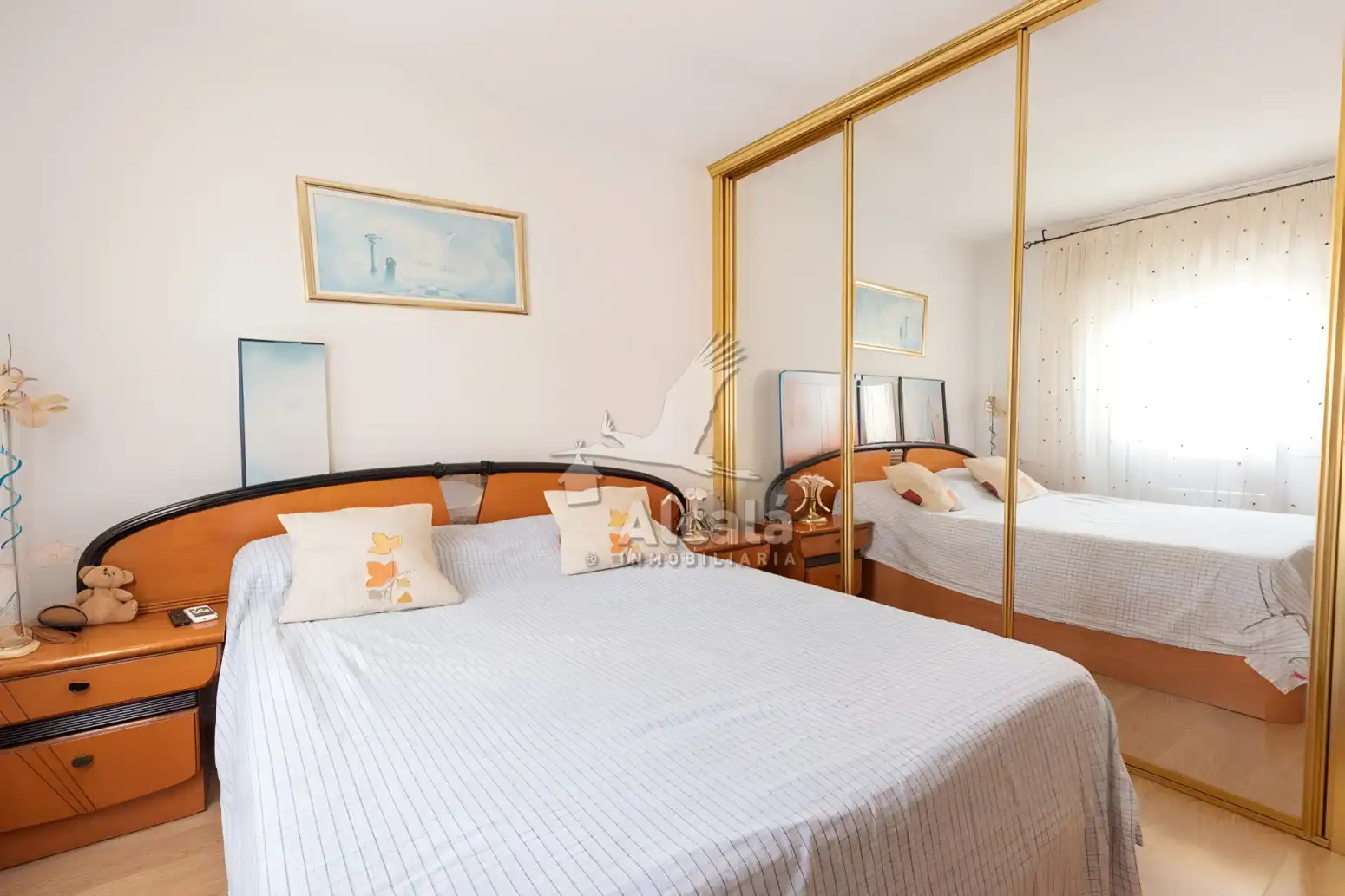 Habitación de Piso en venta en Madrid con Calefacción y Terraza