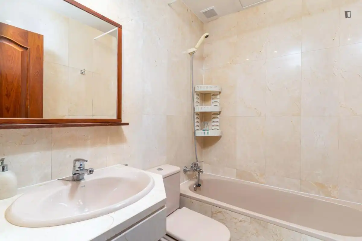 Apartament amb ascensor de lloguer a Barrio de Salamanca, imagen 13
