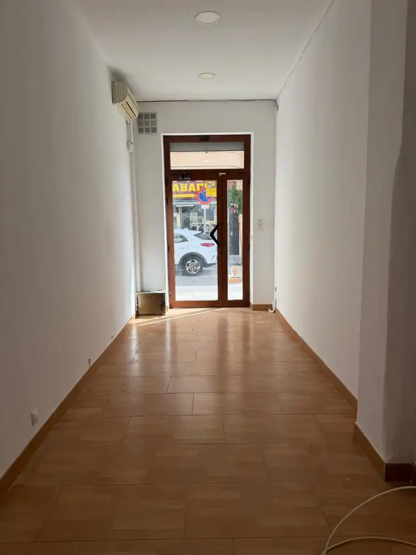 Local de lloguer en Benifaió