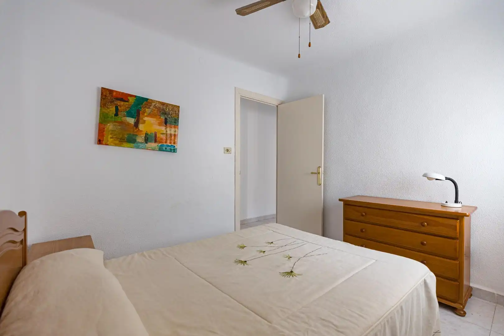 Habitación de Piso en venta en Pilar de la Horadada con Aire acondicionado, Terraza y Amueblado