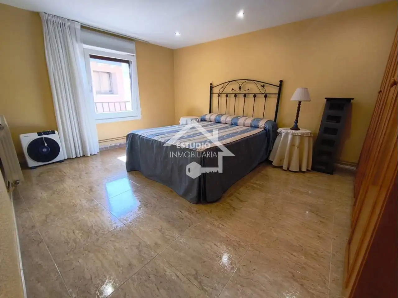 Bedroom of Houses for sale in Alesanco  with Heating, Private garden and Furnished
