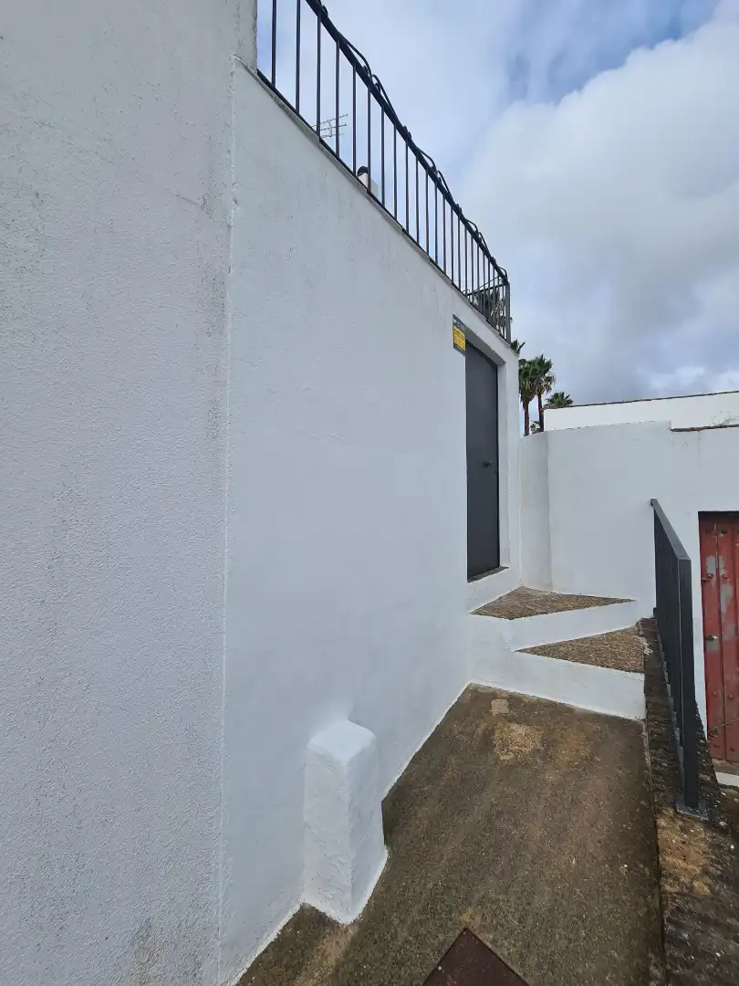 Vista exterior de Casa adosada en venta en Higuera de la Sierra con Aire acondicionado, Terraza y Trastero