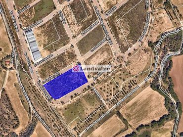Terreno industrial en venta en Calle Graham Bell