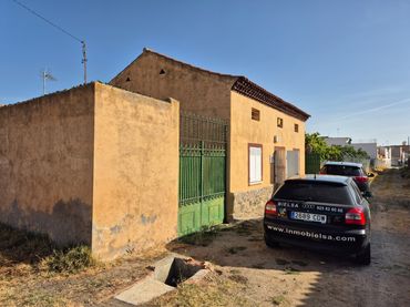 Casa amb jardí en venda a Calle San Blas