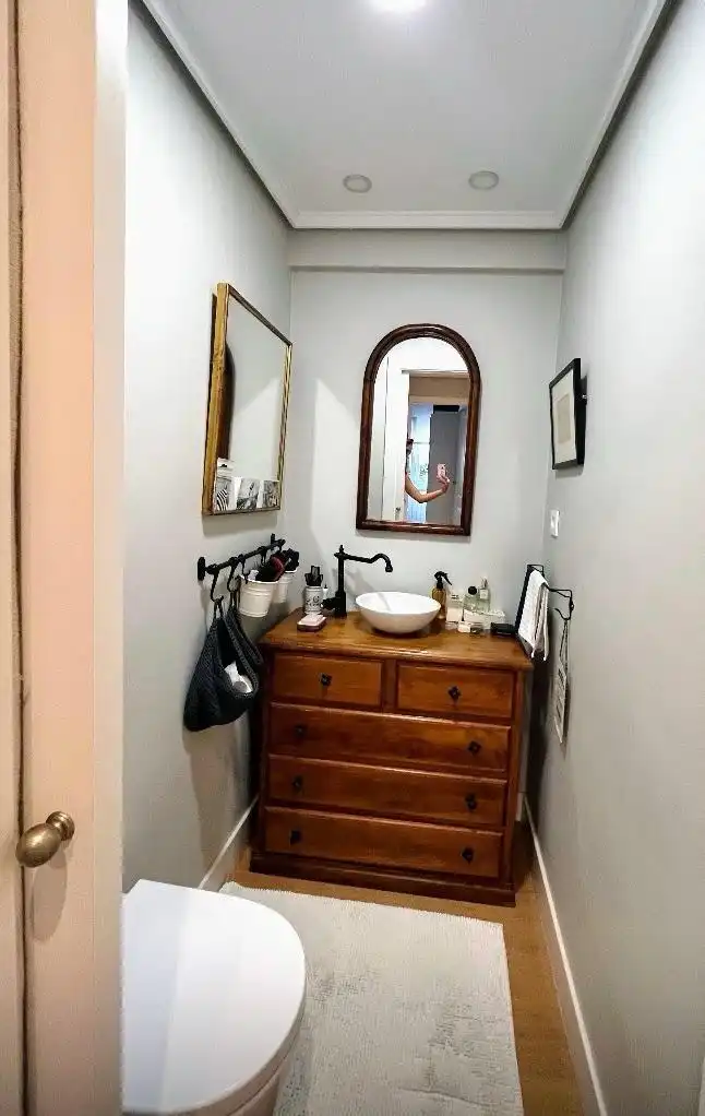 Bathroom of Flat for sale in Getxo   with Heating and Storage room