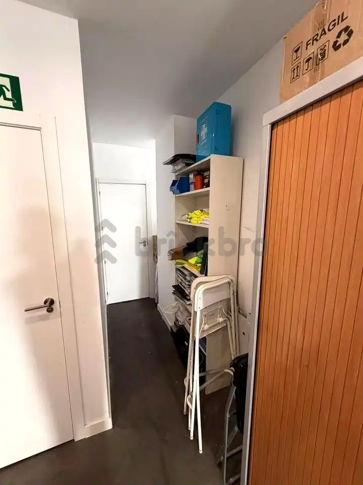 Büro zur Miete in Madrid mit Klimaanlage und Heizung