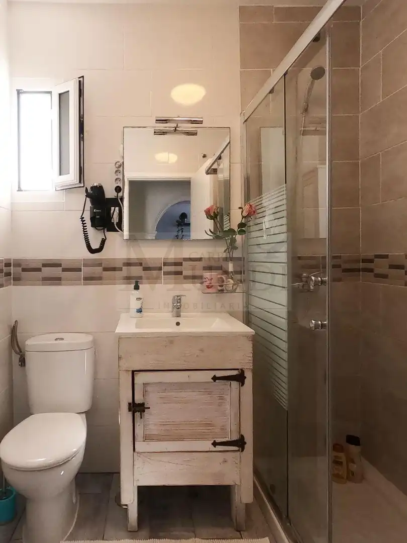 Bany de Apartament en venda en La Oliva amb Terrassa i Moblat