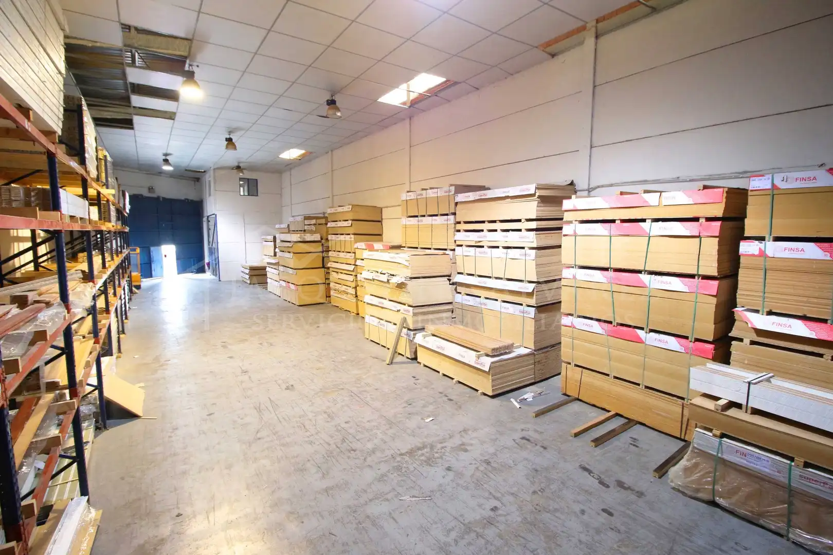 Nave industrial en venta en Pintores - Ferial