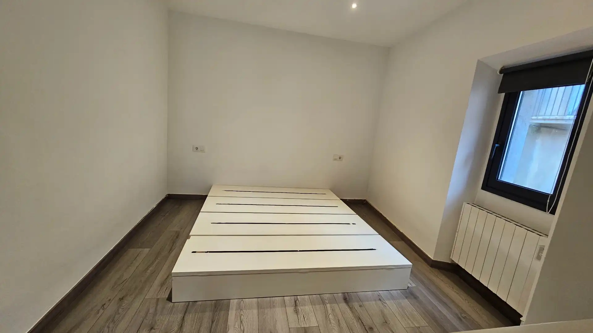 Habitación de Finca rústica en venta en Agullana con Calefacción, Jardín privado y Parquet