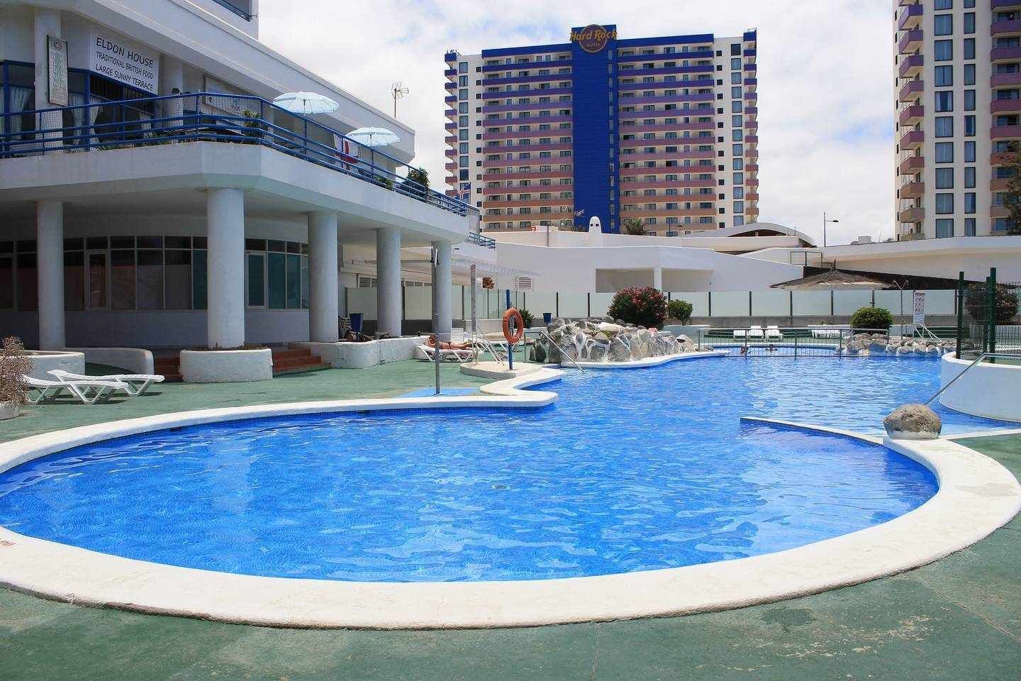 Piscina de Apartament de lloguer en Adeje amb Terrassa, Moblat i Forn