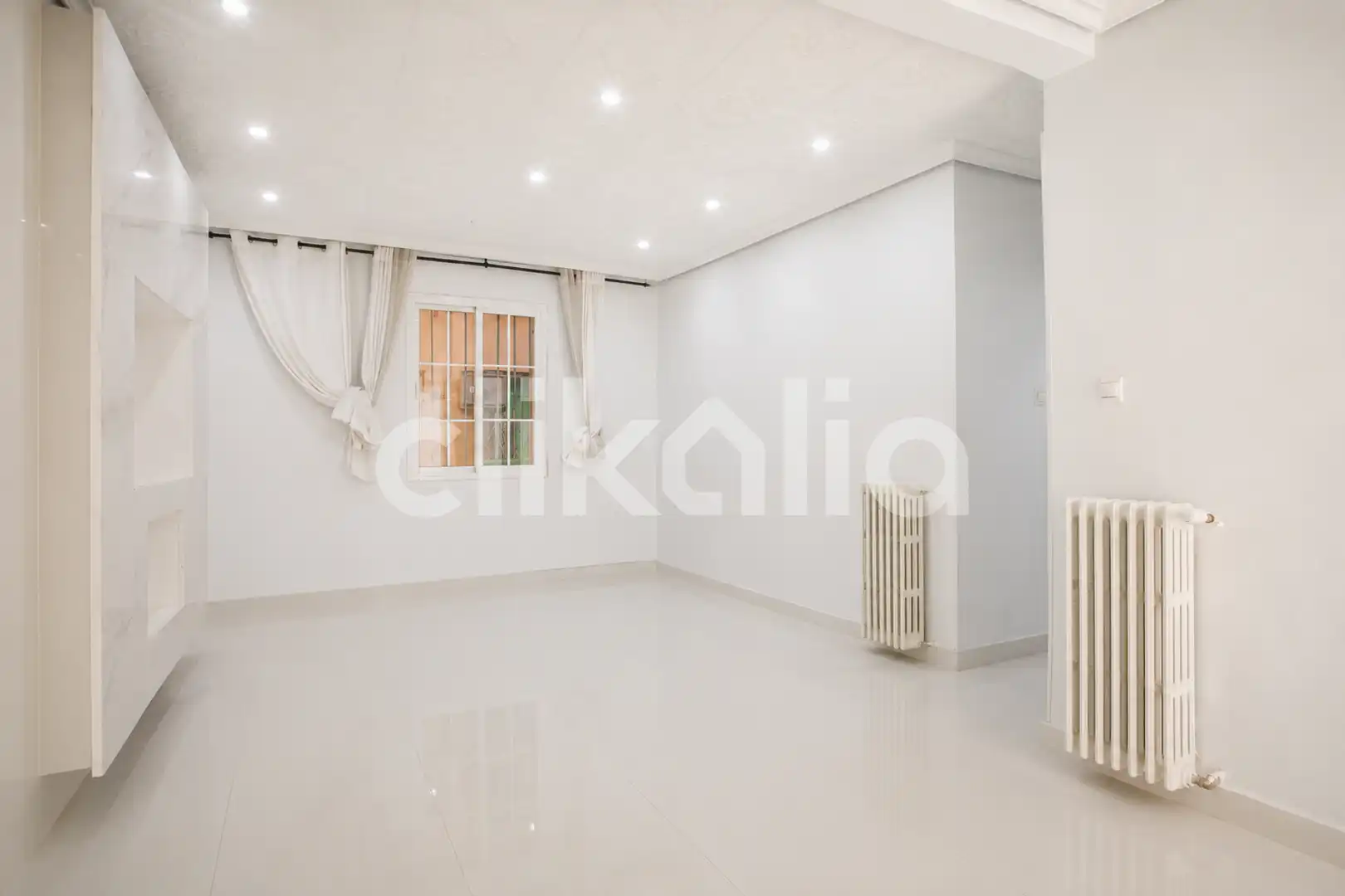Habitación de Piso en venta en Madrid con Aire acondicionado, Calefacción y Terraza