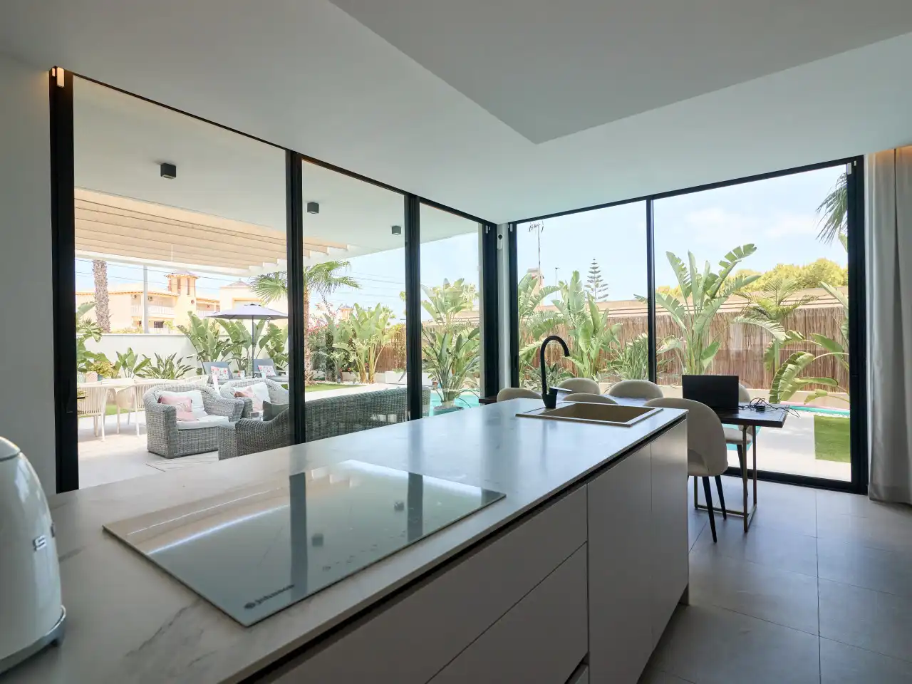 Cocina de Casa o chalet en venta en Orihuela con Aire acondicionado, Calefacción y Jardín privado