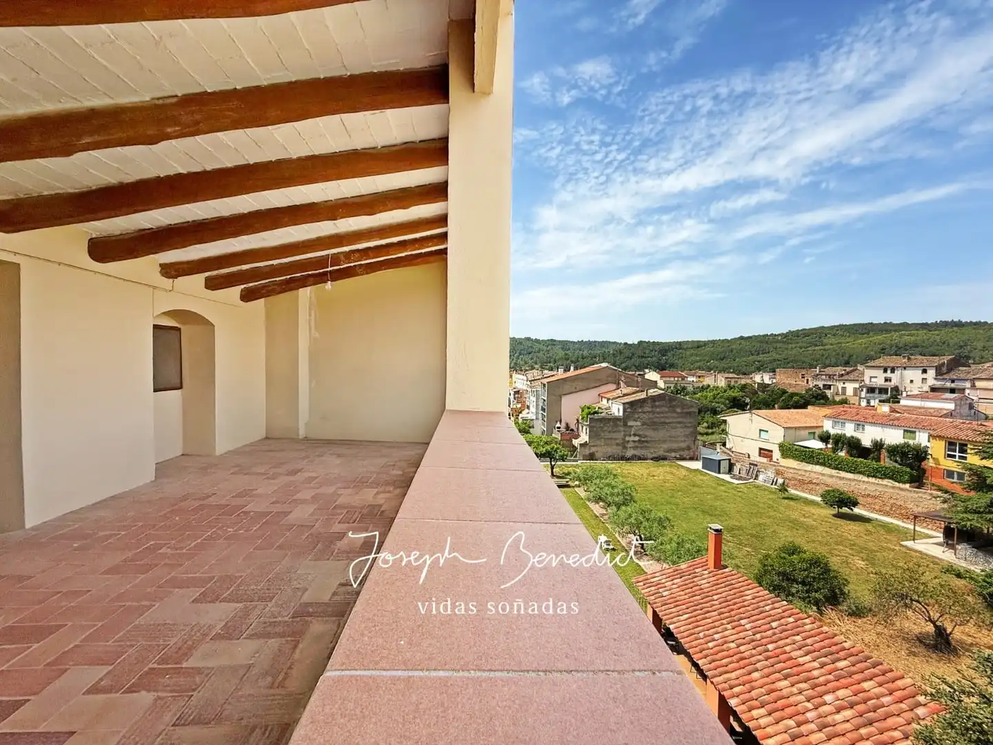 Terrassa de Casa o xalet en venda en Sant Quintí de Mediona amb Aire condicionat, Calefacció i Jardí privat