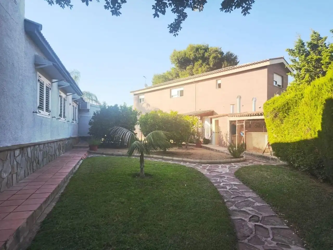 Jardín de Casa o chalet en venta en Paterna con Aire acondicionado, Calefacción y Jardín privado