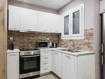 Apartamento con balcón en alquiler en Plaza Luis Buñuel 6