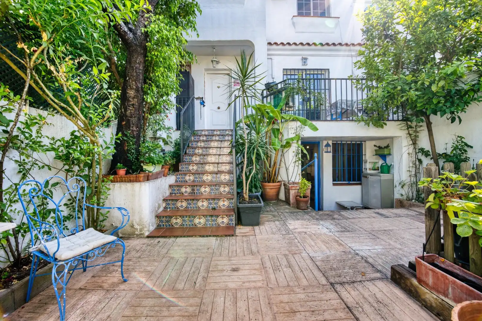 Vista exterior de Casa adosada en venta en Mairena del Aljarafe con Aire acondicionado, Terraza y Trastero
