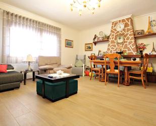 Living room of House or chalet for sale in Alicante / Alacant  with Air Conditioner, Heating and Private garden