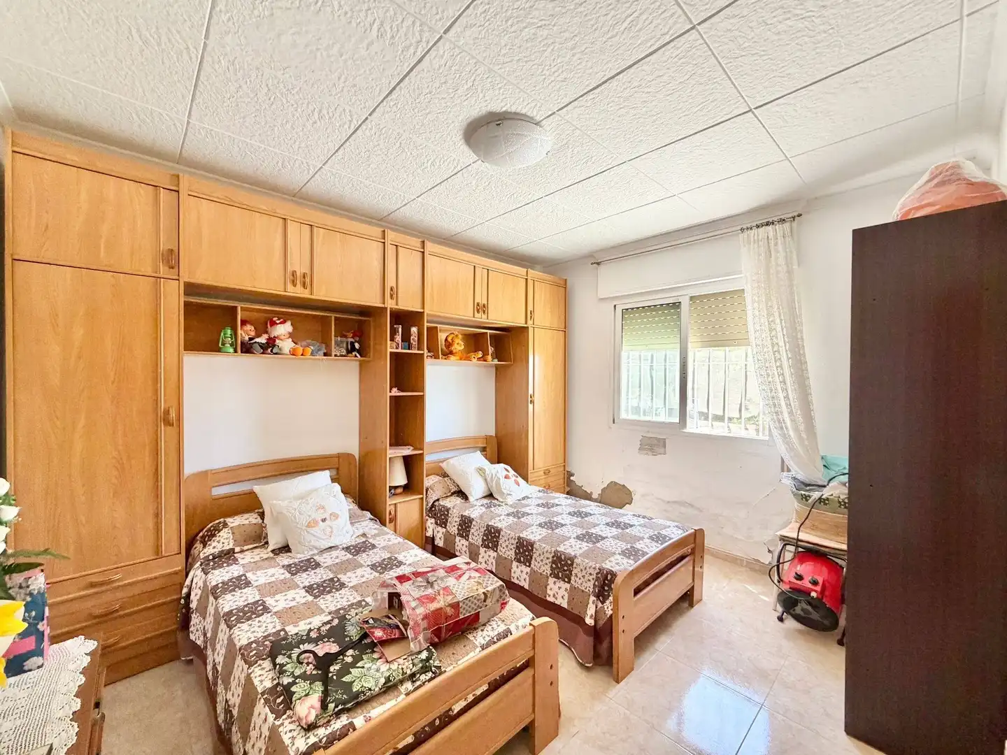 Bedroom of Houses for sale in Mutxamel  with Swimming Pool