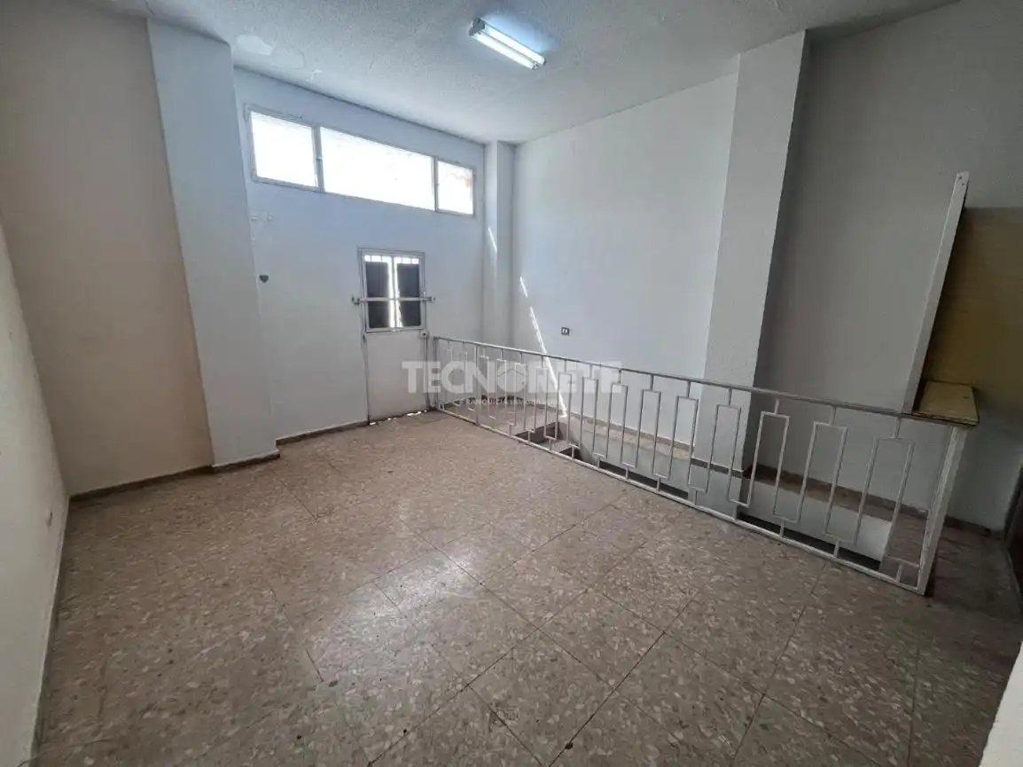 Local comercial en venda a Latina, imagen 9