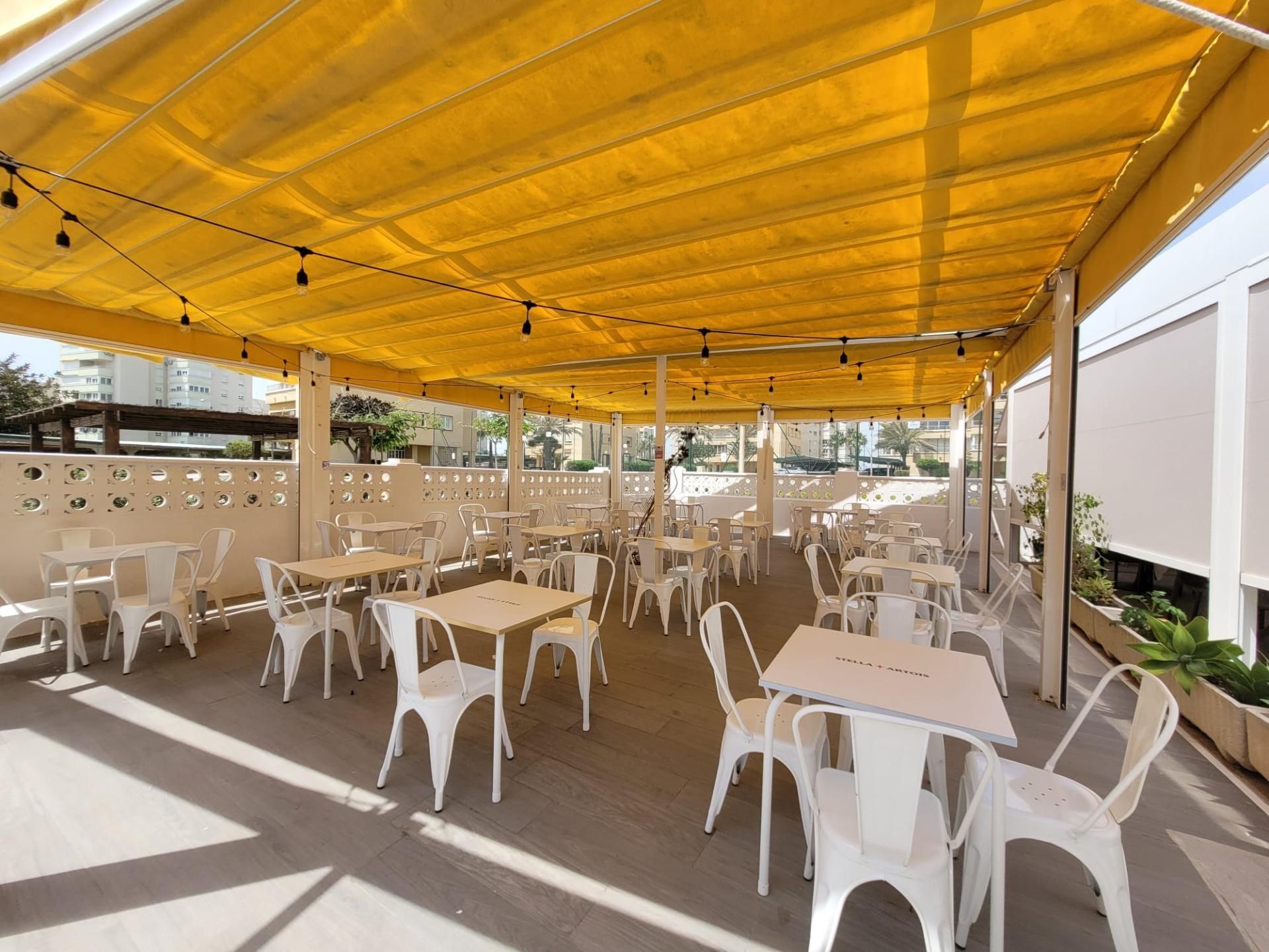 Terrasse von Geschaftsraum zur Miete in Alicante / Alacant mit Klimaanlage, Terrasse und Möbliert