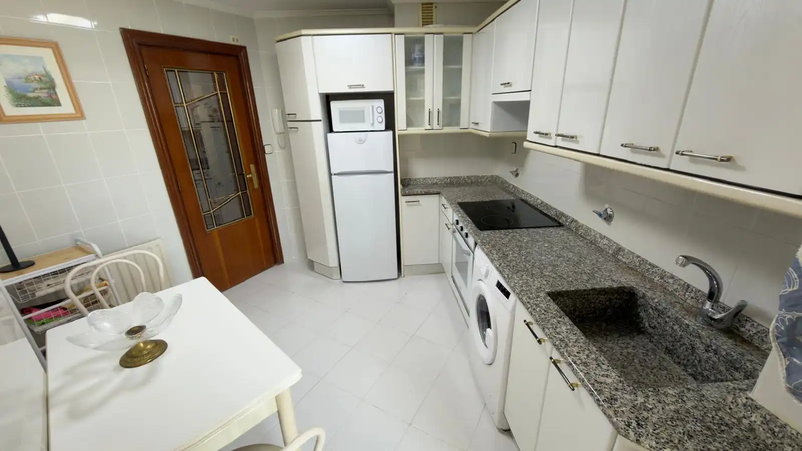 Cocina de Piso de alquiler en Castro-Urdiales con Calefacción y Amueblado