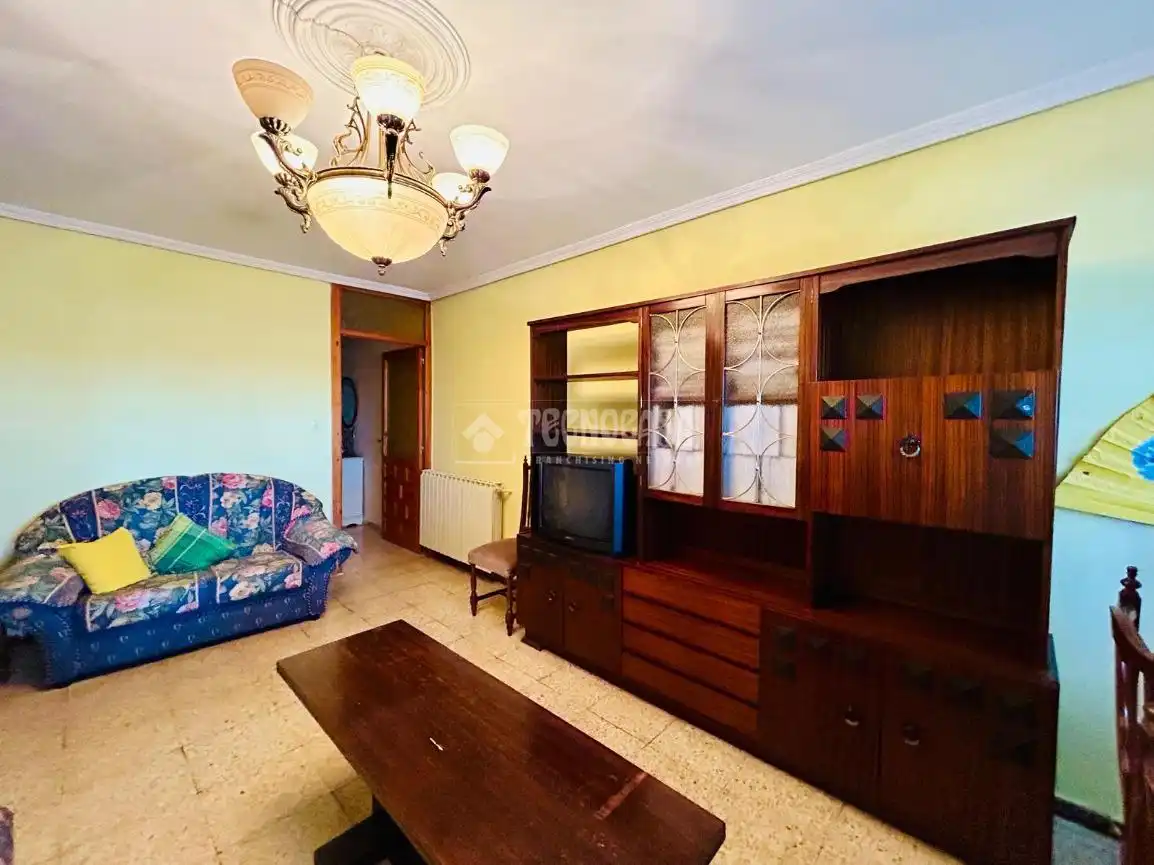 Sala de estar de Piso en venta en Portillo