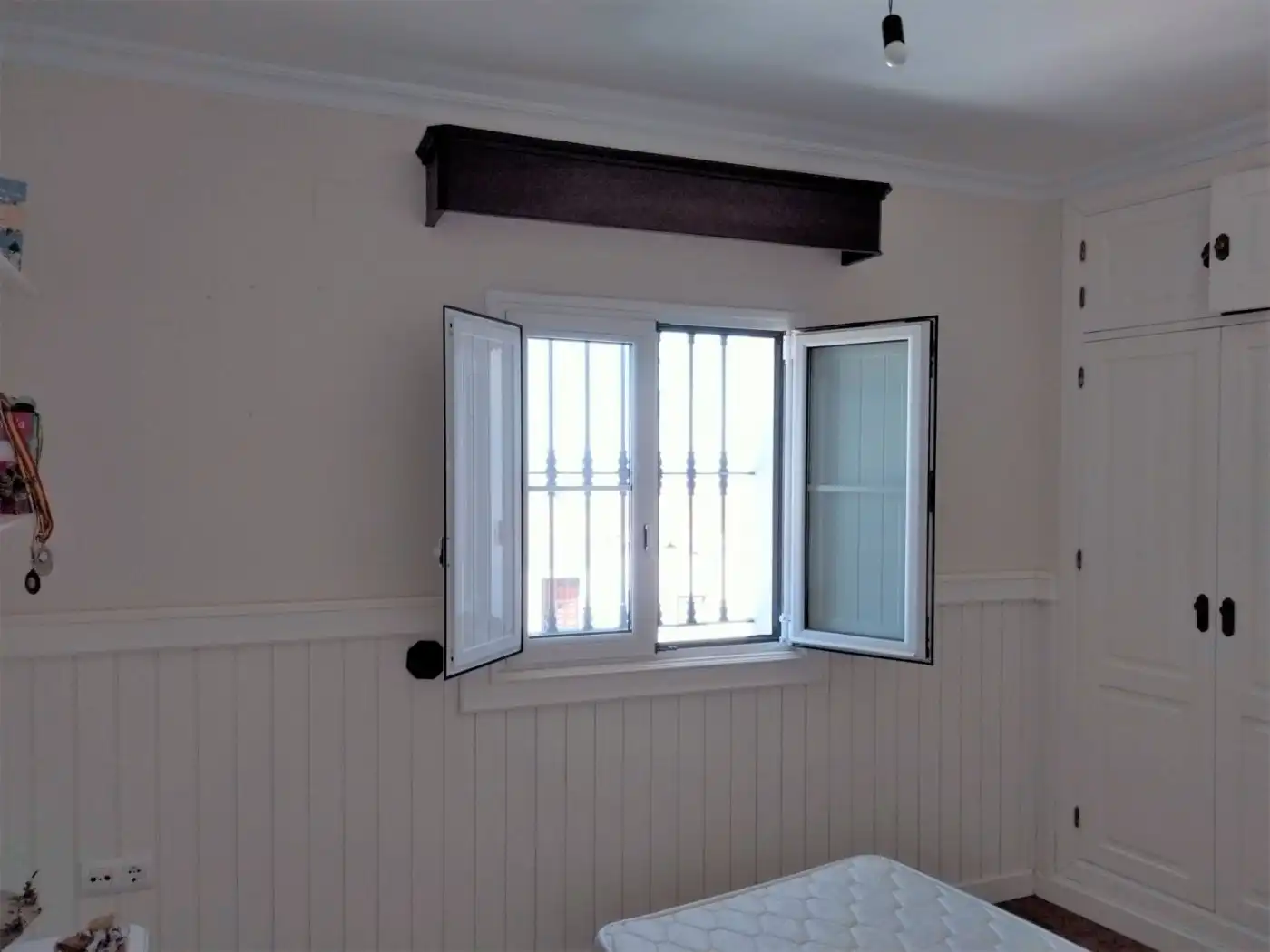 Dormitori de Casa o xalet en venda en Medina Sidonia amb Aire condicionat i Terrassa