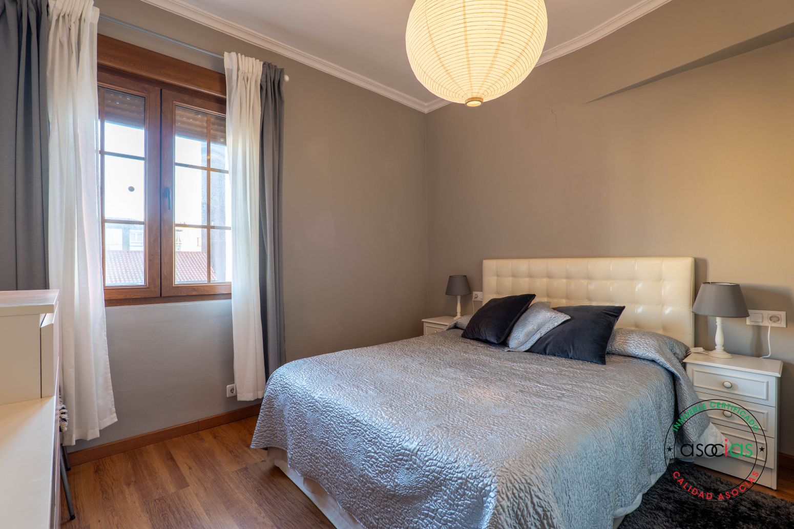 Habitación de Piso en venta en Gijón  con Calefacción y Trastero