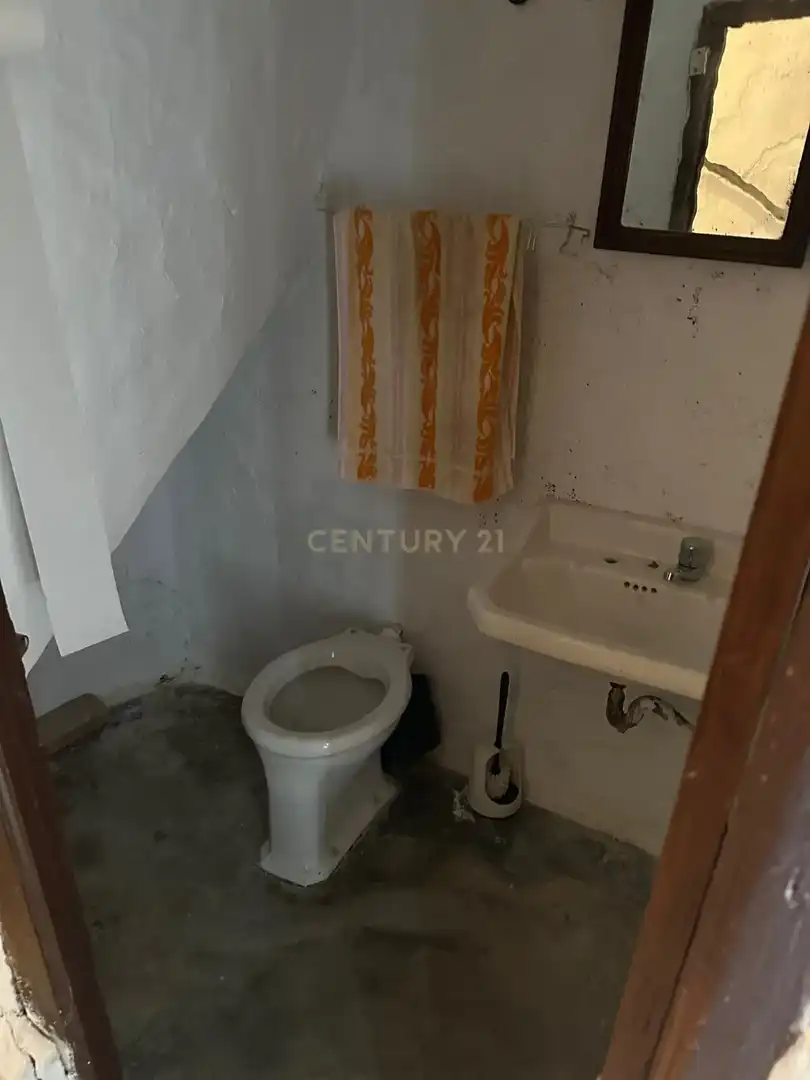 Haus zum Verkauf in C. CUATRO ESQUINAS 4, imagen 3