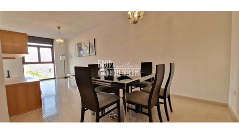 Foto 2 de Piso de alquiler en Silla, Valencia