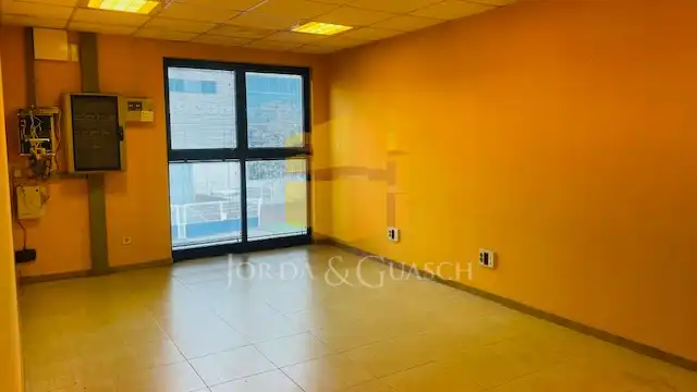 Nave industrial en alquiler en Carrer Torrent Tortuguer 35, imagen 11