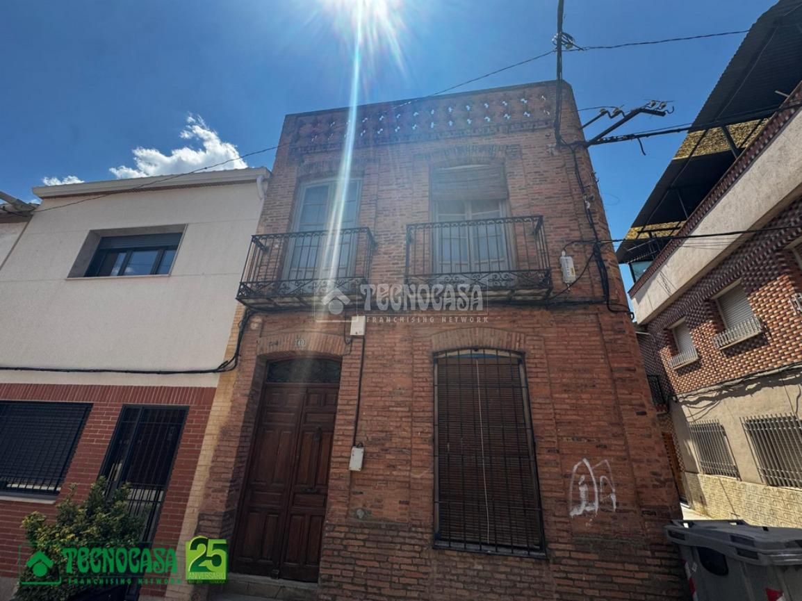 Single-family semi-detached for sale