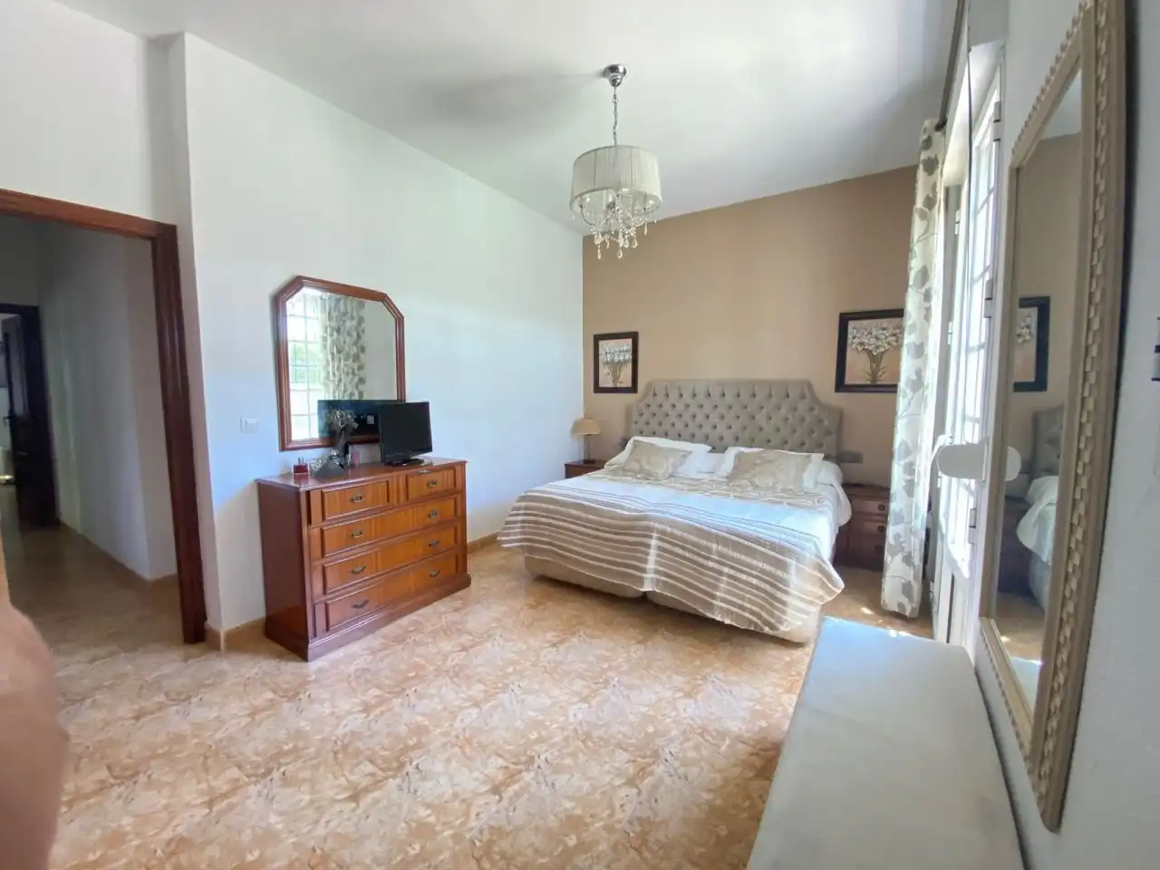 Habitación de Casa o chalet en venta en Aljaraque con Aire acondicionado, Jardín privado y Trastero