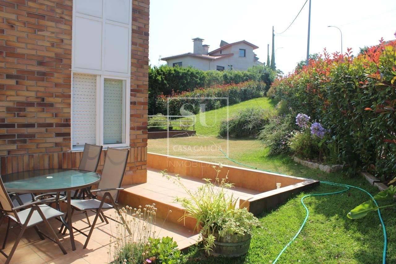 Jardí de Pis en venda en Nigrán amb Calefacció, Parquet i Traster