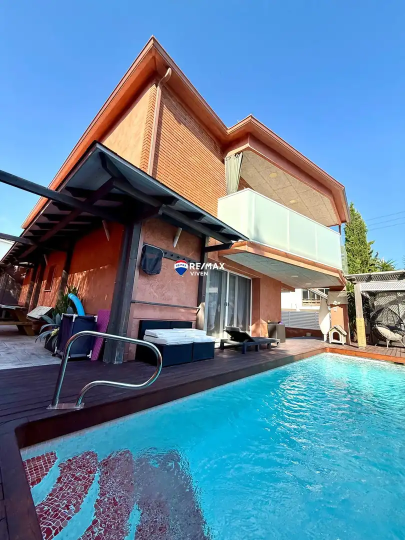 Terrassa de Casa o xalet en venda en Cunit amb Aire condicionat, Calefacció i Jardí privat