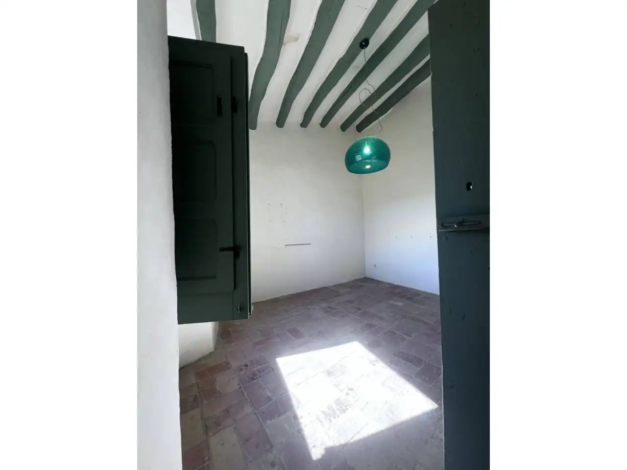 Habitación de Casa adosada de alquiler en Avinyonet de Puigventós con Aire acondicionado, Calefacción y Jardín privado