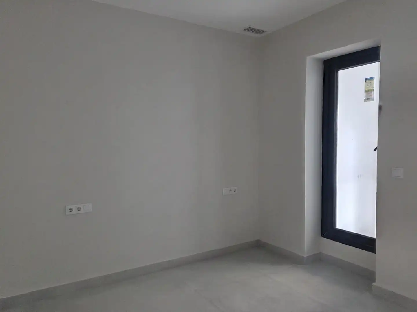 Houses for sale in Valencia  with Air Conditioner, Heating and Private garden