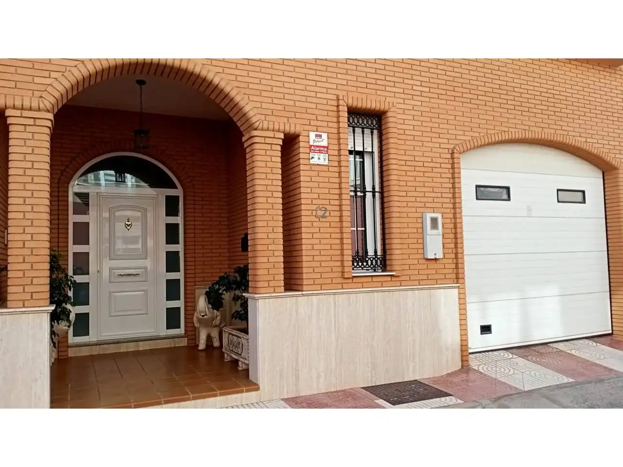 Exterior view of Houses for sale in Roquetas de Mar  with Air Conditioner, Heating and Private garden