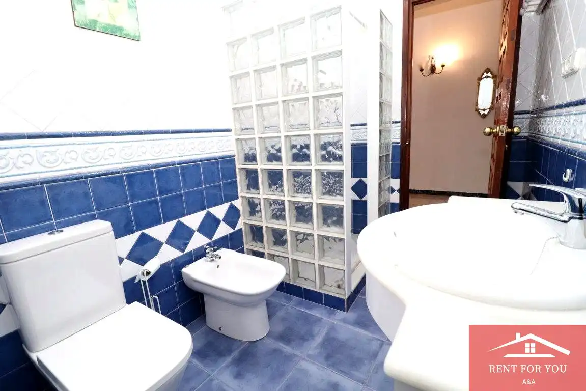 Baño de Planta baja en venta en Alhaurín El Grande con Aire acondicionado y Trastero