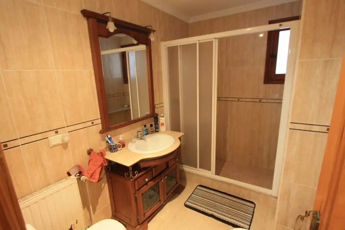Bathroom of Houses for sale in Dénia  with Air Conditioner, Heating and Private garden