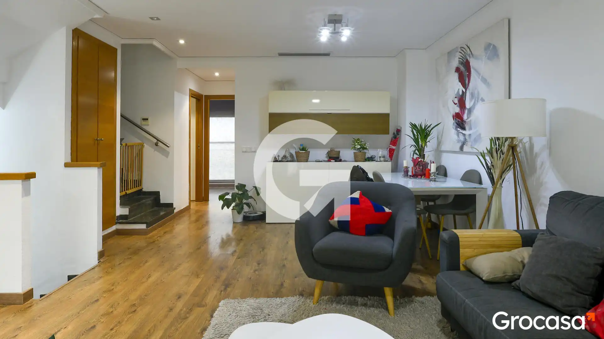 Sala d'estar de Casa adosada en venda en Sagunto / Sagunt amb Aire condicionat, Terrassa i Traster