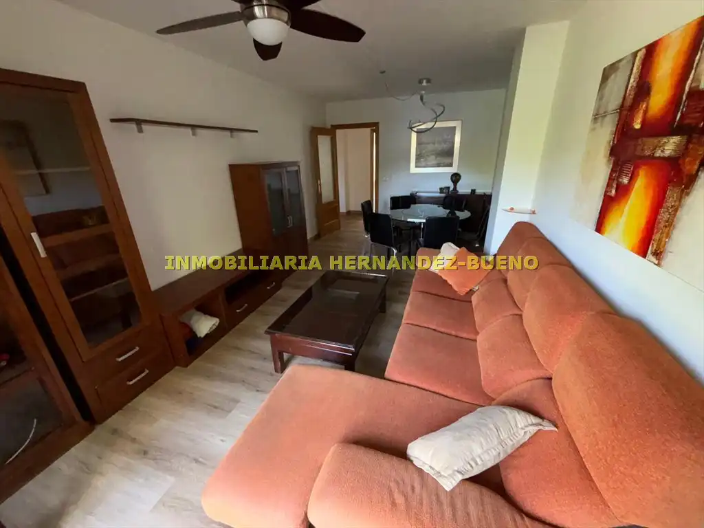 Living room of Flat for rent in Salamanca  with Heating, Furnished and Balcony
