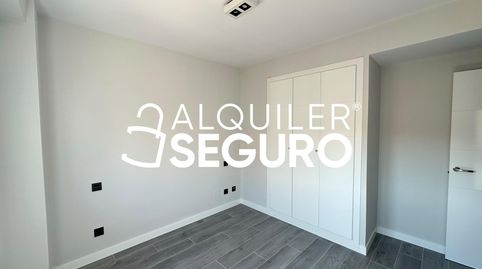 Foto 3 de Piso de alquiler en José Arcones Gil, Pueblo Nuevo, Madrid Capital