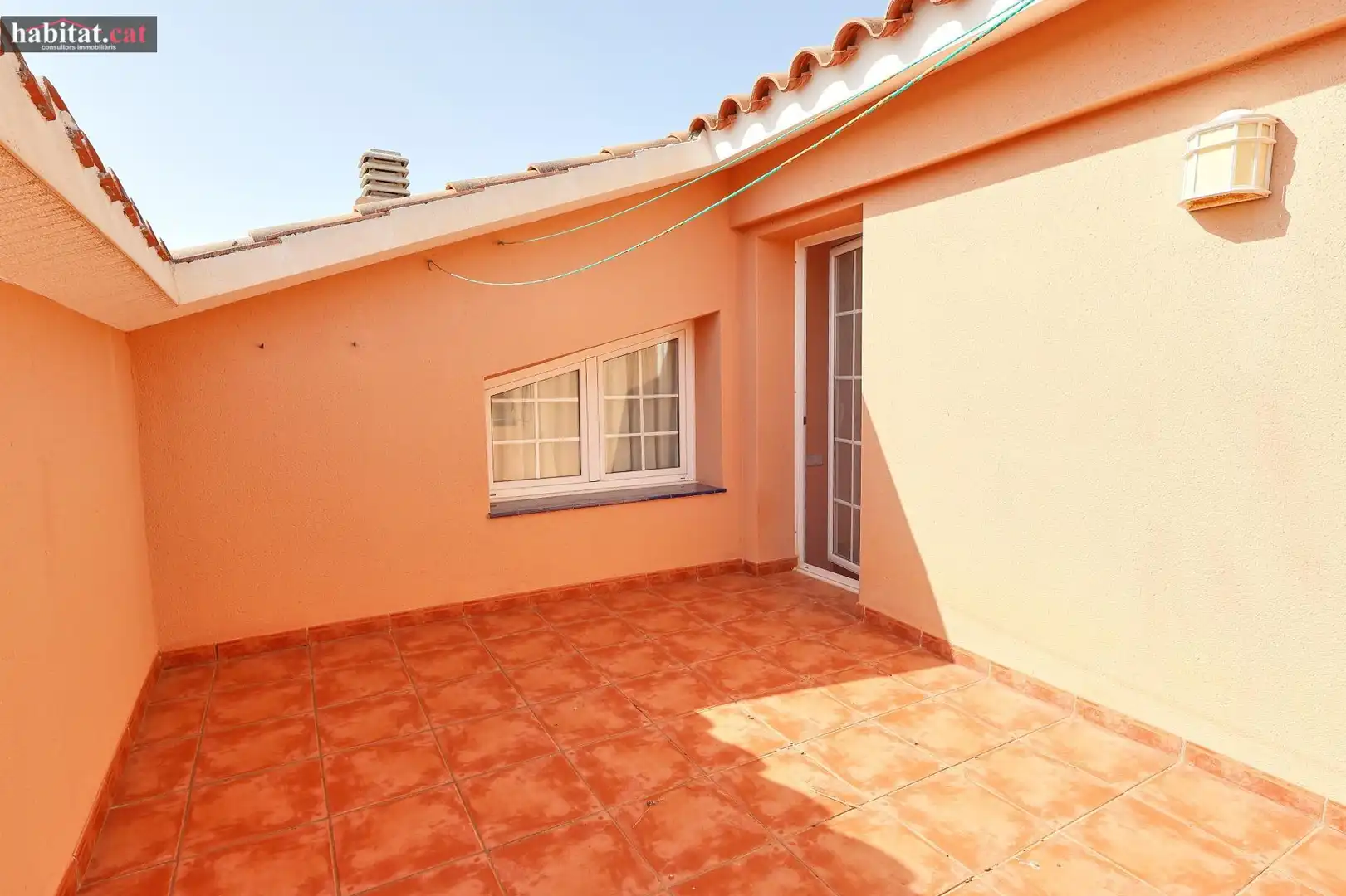 Terraza de Casa o chalet en venta en Vilanova i la Geltrú con Calefacción