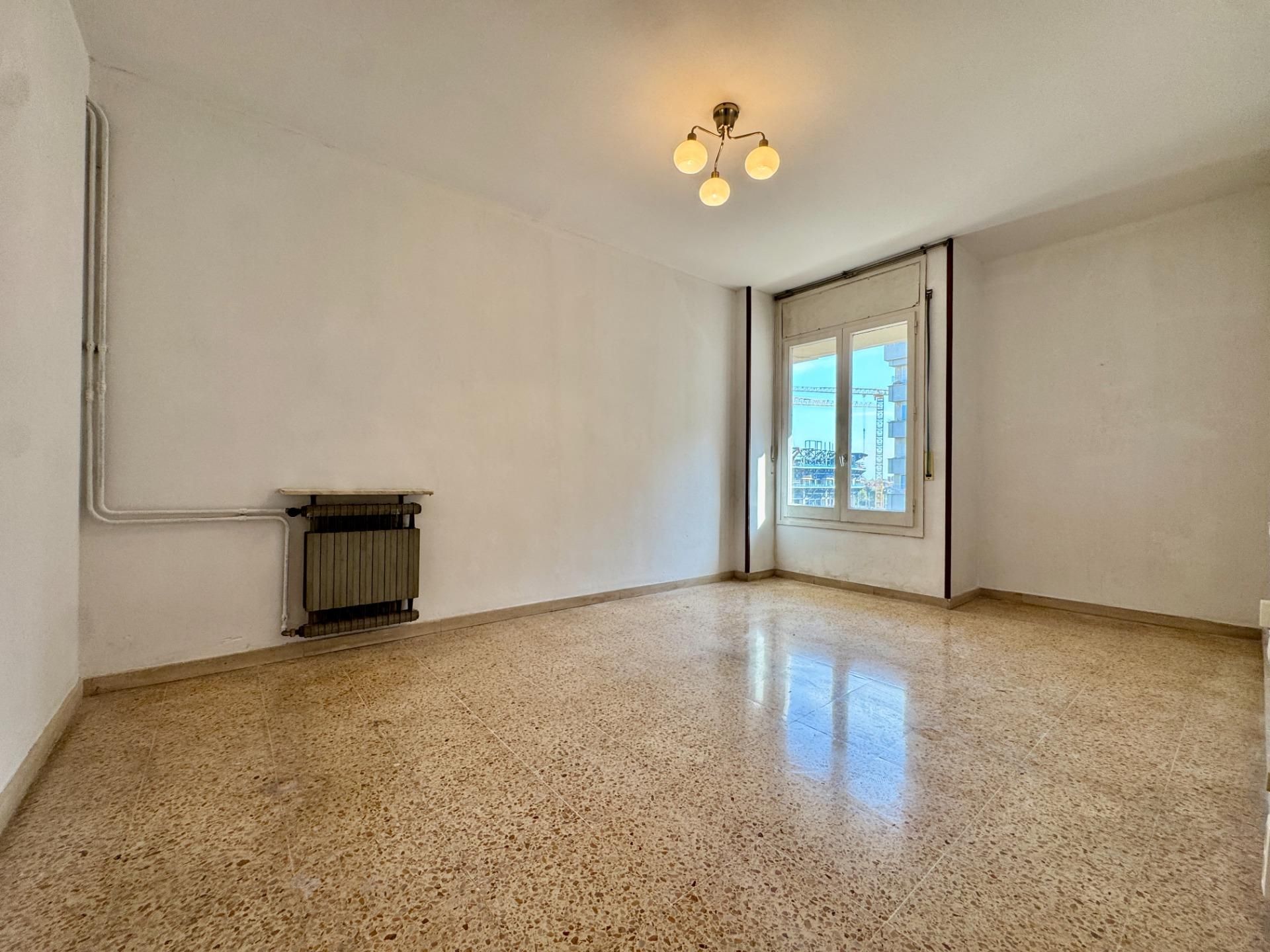 Sala d'estar de Pis en venda en  Barcelona Capital amb Calefacció, Jardí privat i Balcó