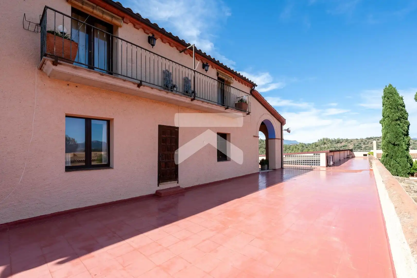Vista exterior de Finca rústica en venda en El Molar (Tarragona) amb Aire condicionat, Calefacció i Jardí privat