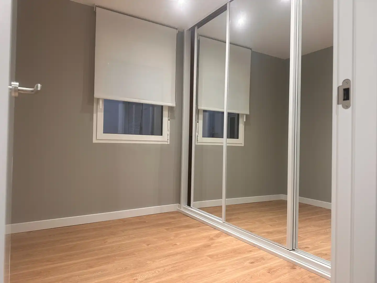 Piso con terraza en venta en Calle Nicolás Salmerón 7, imagen 4