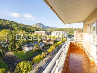 Appartamento con balcone in vendita a Durango